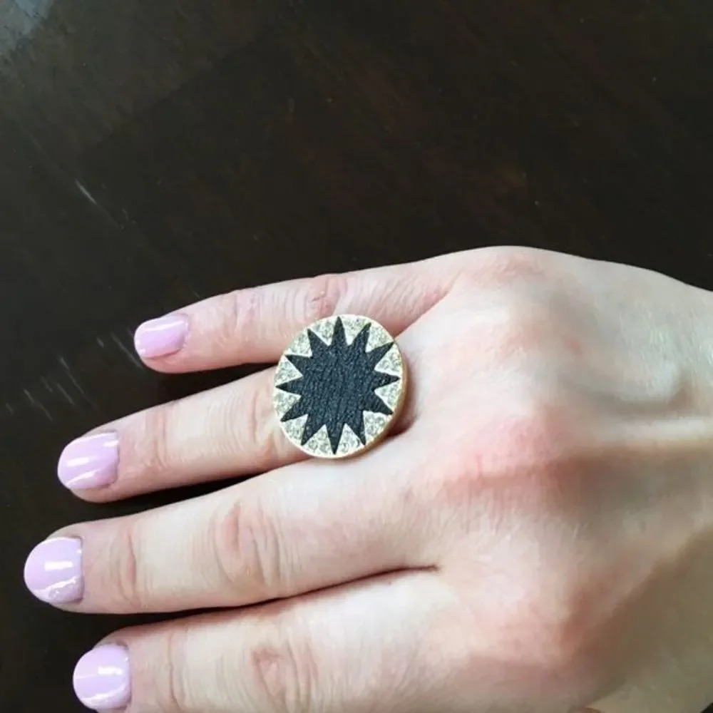 Ring  